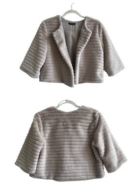 Neiman Marcus Faux Fur Short Collarless Quilted Fluted Italian Jacket SZ L